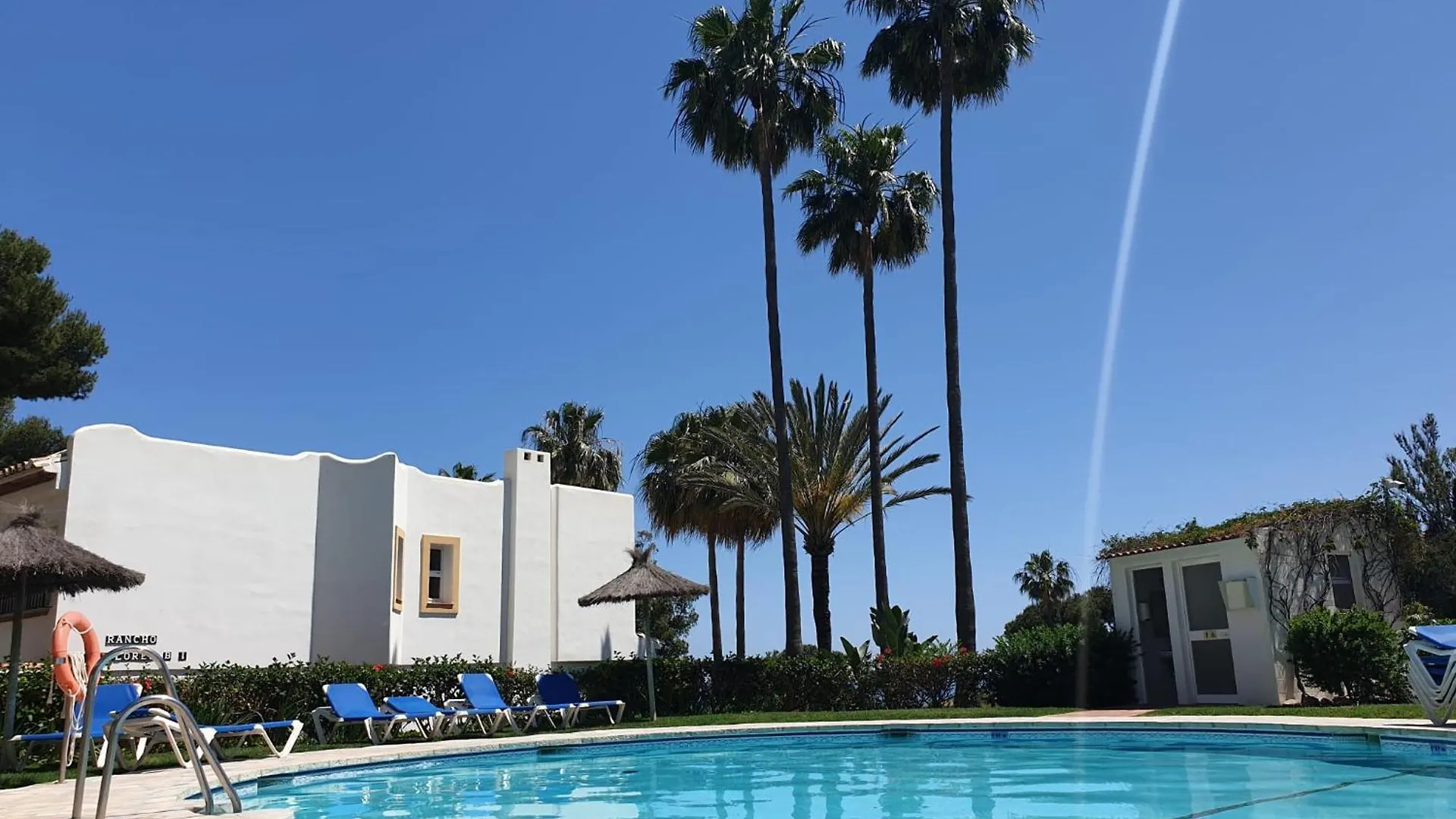 Luxurious Seaview Apartment 6P, La Cala De Mijas